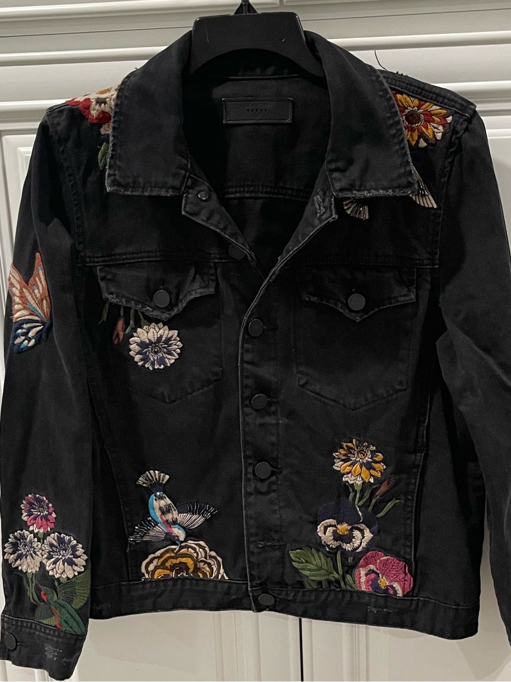 Blank NYC Black Embroidered Dis Denim Jacket with Floral & Bird Accents size M